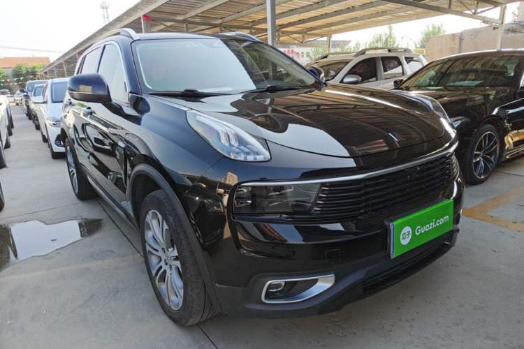 Used Lynk & Co 01 2019 2.0T Two-Wheel-Drive Pro Version China VI Standard Front Right 45 Deg