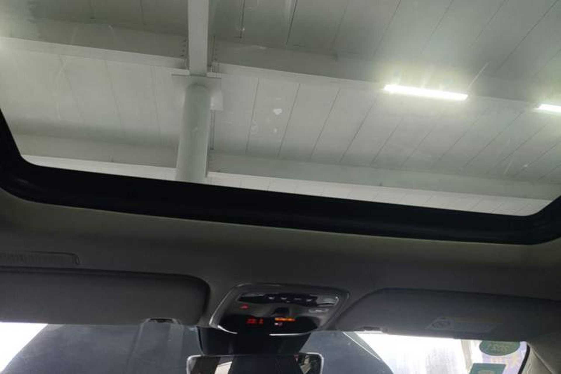 Used Lynk & Co 01 2019 2.0T Two-Wheel-Drive Pro Version China VI Standard Headliner