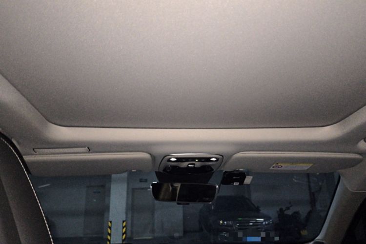 Used Lynk & Co 01 2019 2.0T Two-Wheel-Drive Pro Version China VI Standard Headliner