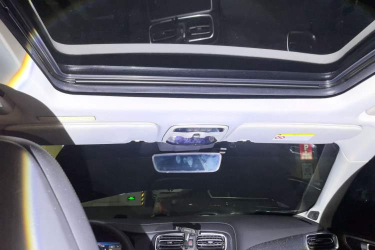 Used Lynk & Co 01 2019 2.0T Two-Wheel-Drive Pro Version China VI Standard Headliner