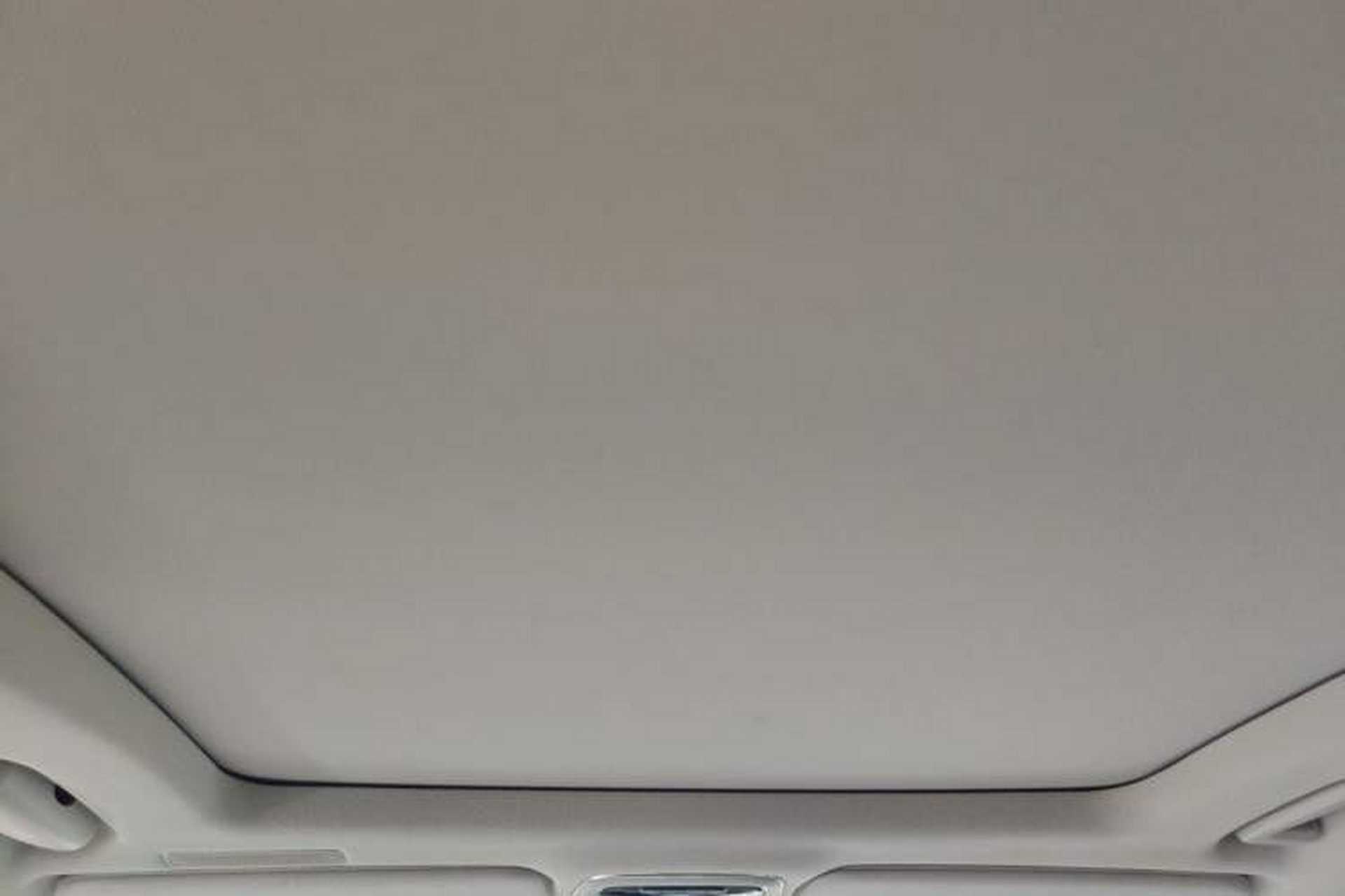 Used Lynk & Co 01 2019 2.0T Two-Wheel-Drive Pro Version China VI Standard Headliner