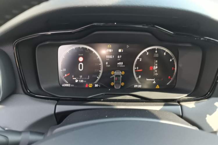 Used Lynk & Co 01 2019 2.0T Two-Wheel-Drive Pro Version China VI Standard Instrument Cluster