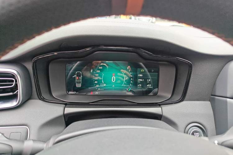 Used Lynk & Co 01 2019 2.0T Two-Wheel-Drive Version China VI Standard Instrument Cluster