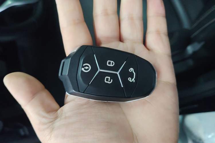 Used Lynk & Co 01 2019 2.0T Two-Wheel-Drive Pro Version China VI Standard Interior 1