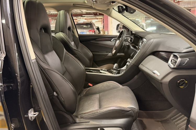 Used Lynk & Co 01 2019 2.0T Four-Wheel Drive Genie Pro Version China V Emission Standard Interior 4