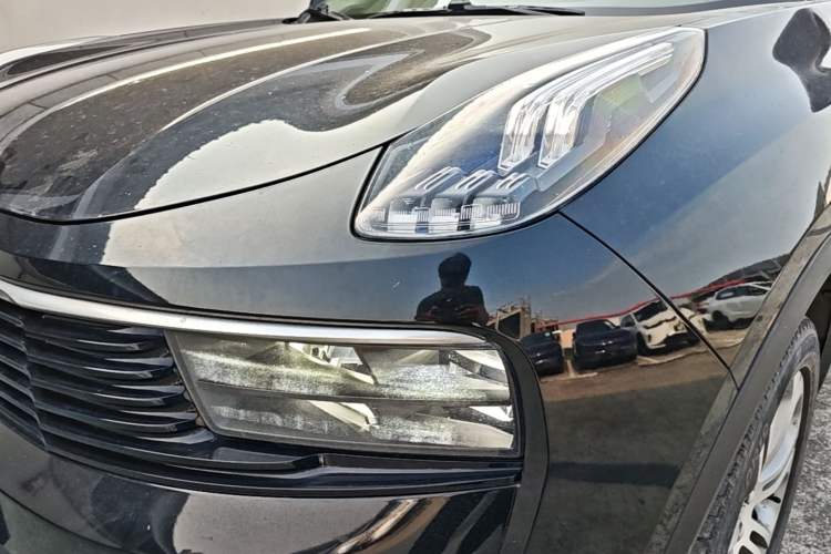 Used Lynk & Co 01 2019 2.0T Two-Wheel-Drive Pro Version China VI Standard Left Front Headlight