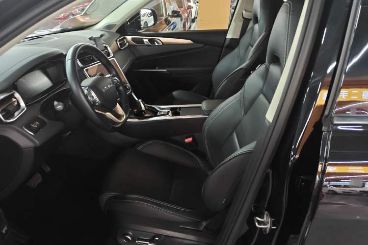 Used Lynk & Co 01 2019 2.0T Two-Wheel-Drive Pro Version China VI Standard Left Front Seat