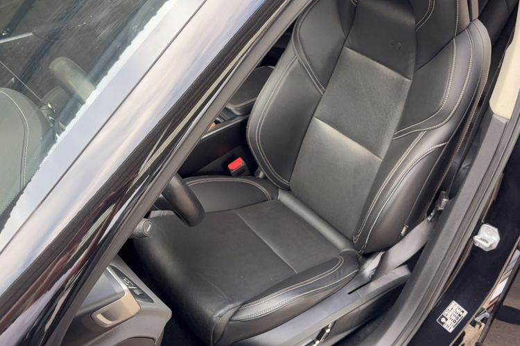 Used Lynk & Co 01 2019 2.0T Two-Wheel-Drive Pro Version China VI Standard Left Front Seat