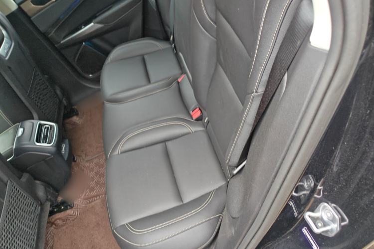 Used Lynk & Co 01 2019 2.0T Two-Wheel-Drive Version China VI Standard Left Rear Seat