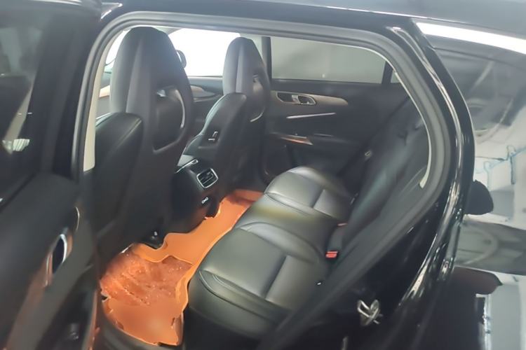 Used Lynk & Co 01 2019 2.0T Two-Wheel-Drive Pro Version China VI Standard Left Rear Seat