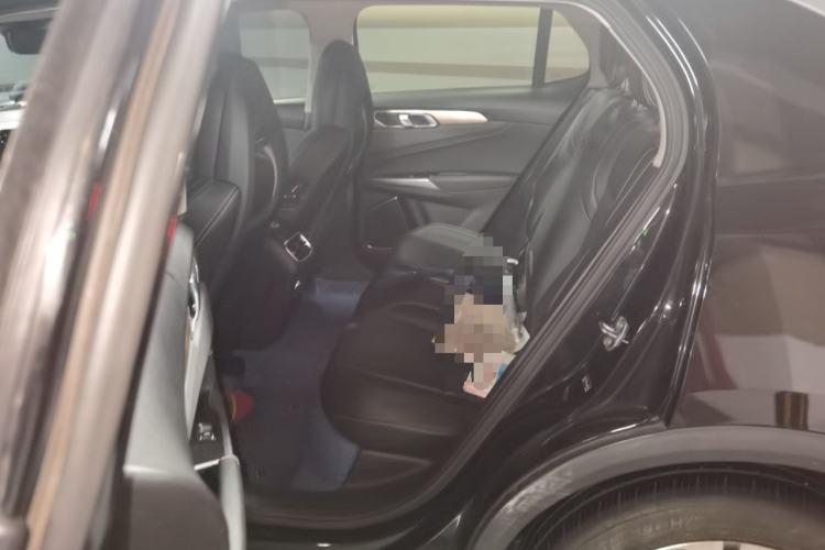 Used Lynk & Co 01 2019 2.0T Two-Wheel-Drive Pro Version China VI Standard Left Rear Seat
