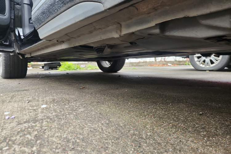 Used Lynk & Co 01 2019 2.0T Two-Wheel-Drive Pro Version China VI Standard Left Side Sill