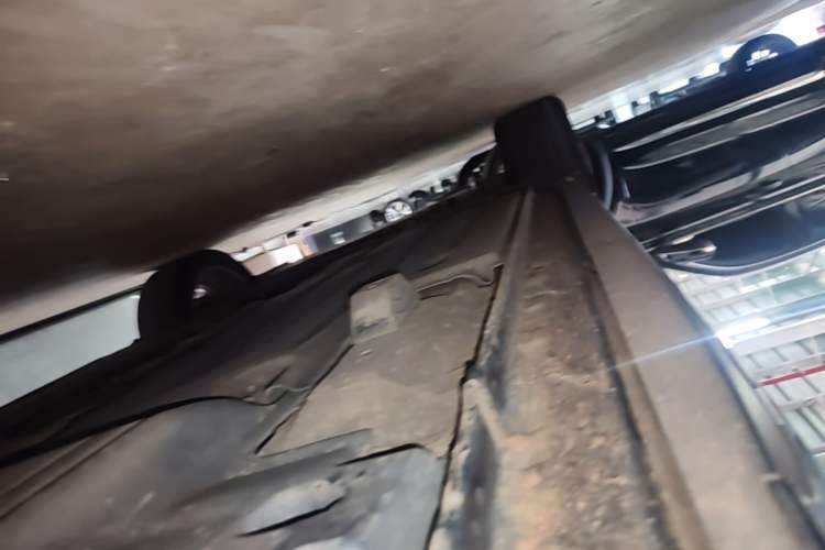 Used Lynk & Co 01 2019 2.0T Two-Wheel-Drive Pro Version China VI Standard Left Side Sill