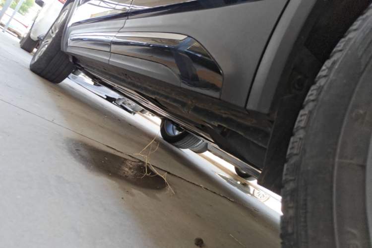 Used Lynk & Co 01 2019 2.0T Two-Wheel-Drive Pro Version China VI Standard Left Side Sill