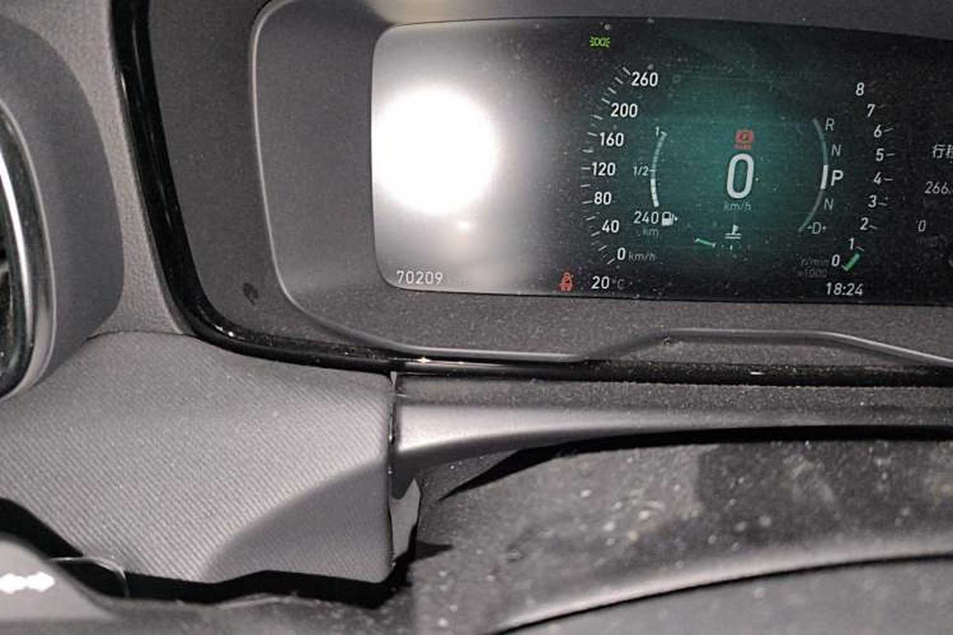 Used Lynk & Co 01 2019 2.0T Two-Wheel-Drive Pro Version China VI Standard Odometer Close Up