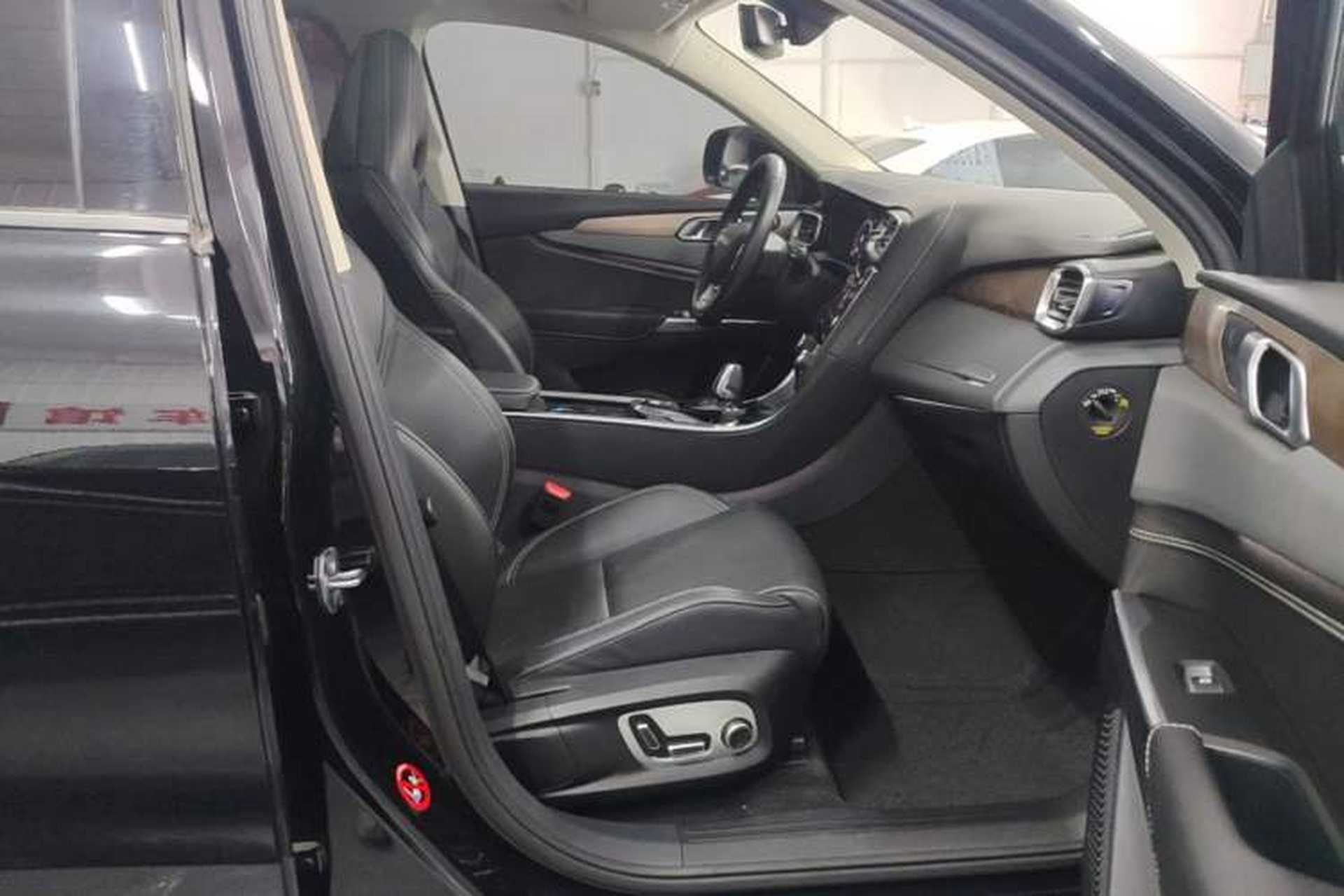 Used Lynk & Co 01 2019 2.0T Two-Wheel-Drive Pro Version China VI Standard Right Front Seat