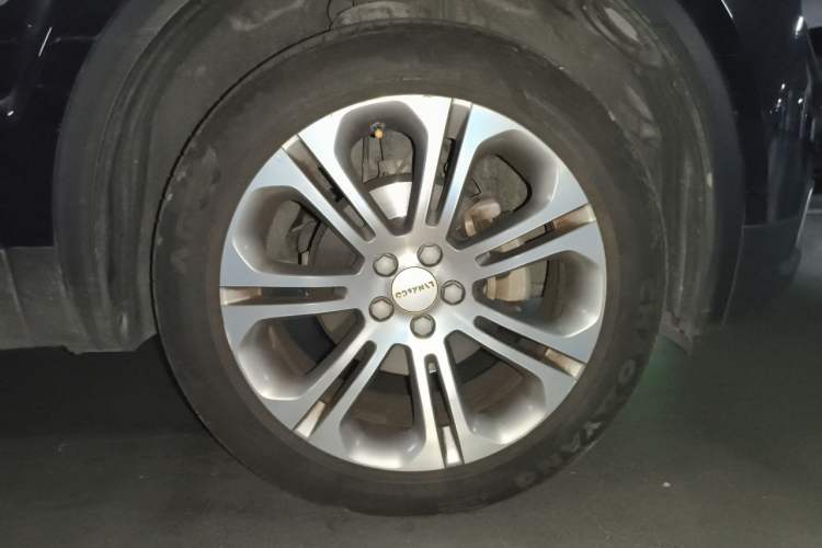 Used Lynk & Co 01 2019 2.0T Two-Wheel-Drive Pro Version China VI Standard Right Front Wheel Hub