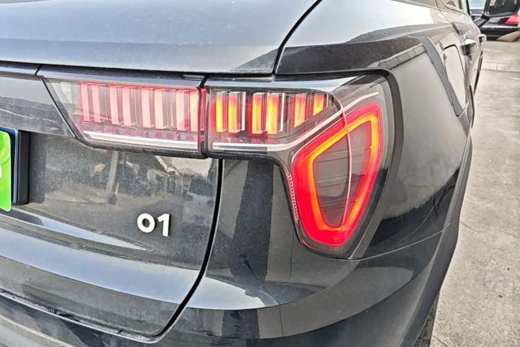 Used Lynk & Co 01 2019 2.0T Two-Wheel-Drive Pro Version China VI Standard Right Rear Taillight