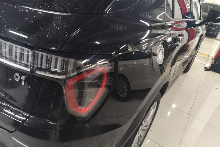 Used Lynk & Co 01 2019 2.0T Two-Wheel-Drive Pro Version China VI Standard Right Rear Taillight