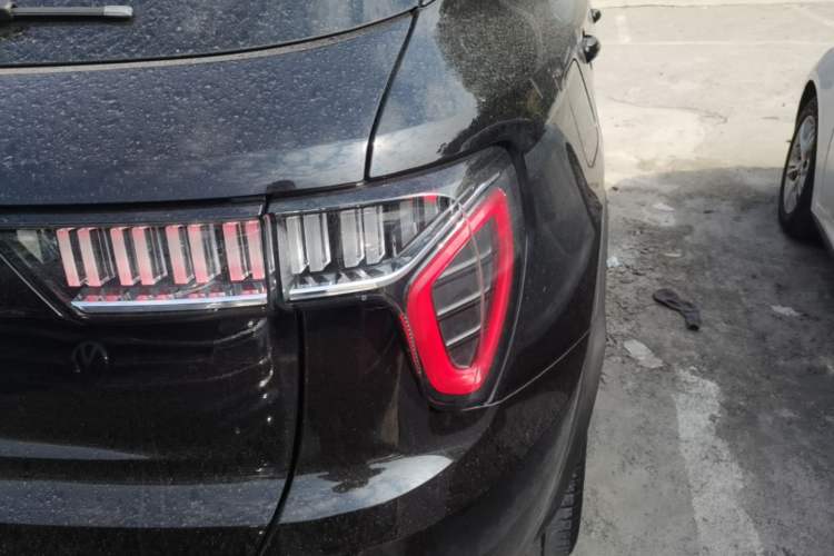 Used Lynk & Co 01 2019 2.0T Two-Wheel-Drive Pro Version China VI Standard Right Rear Taillight
