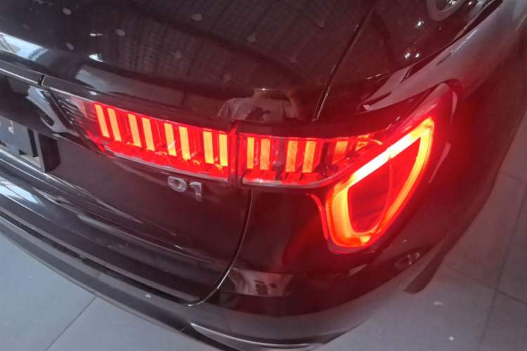 Used Lynk & Co 01 2019 2.0T Two-Wheel-Drive Pro Version China VI Standard Right Rear Taillight
