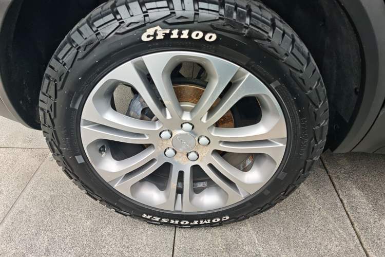 Used Lynk & Co 01 2019 2.0T Two-Wheel-Drive Pro Version China VI Standard Right Rear Wheel Hub
