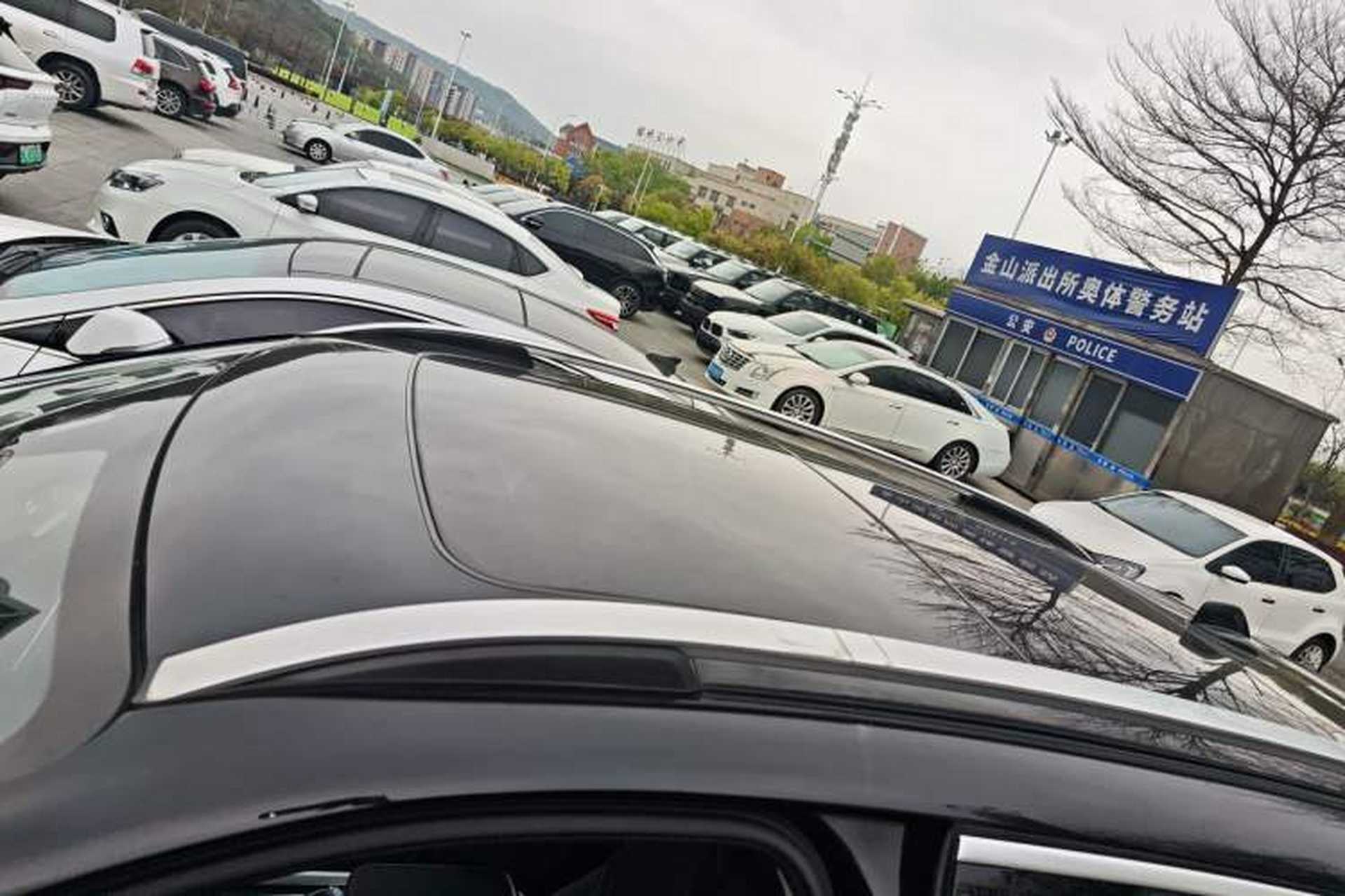 Used Lynk & Co 01 2019 2.0T Two-Wheel-Drive Pro Version China VI Standard Roof