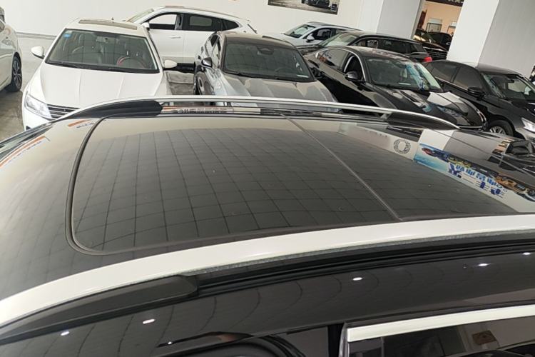 Used Lynk & Co 01 2019 2.0T Two-Wheel-Drive Pro Version China VI Standard Roof