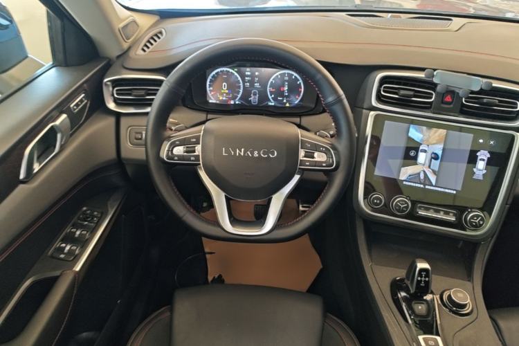 Used Lynk & Co 01 2019 2.0T Four-Wheel Drive Genie Pro Version China VI Standard Steering Wheel