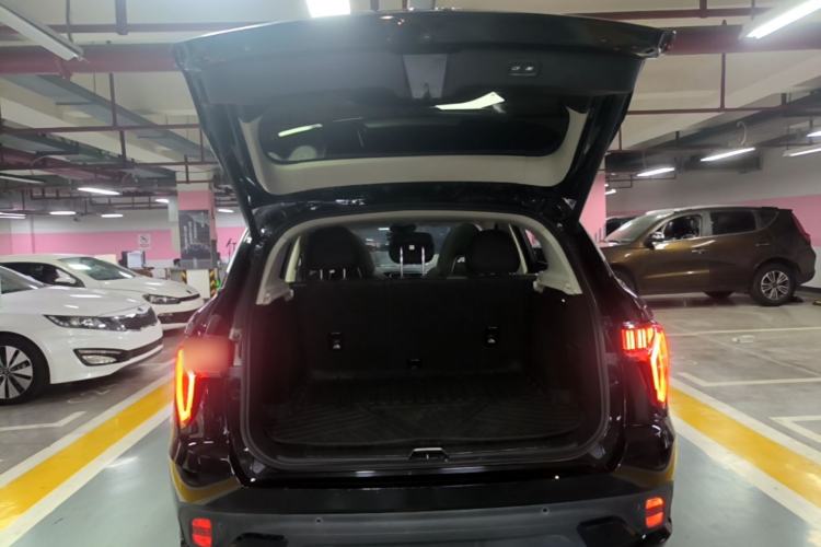 Used Lynk & Co 01 2019 2.0T Four-Wheel Drive Genie Pro Version China V Emission Standard Trunk