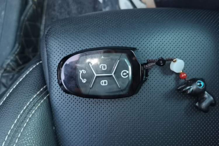 Used Lynk & Co 01 2019 2.0T Two-Wheel-Drive Pro Version China VI Standard Vehicle Key