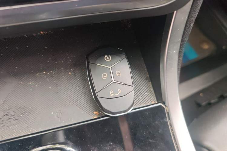Used Lynk & Co 01 2019 2.0T Two-Wheel-Drive Pro Version China VI Standard Vehicle Key