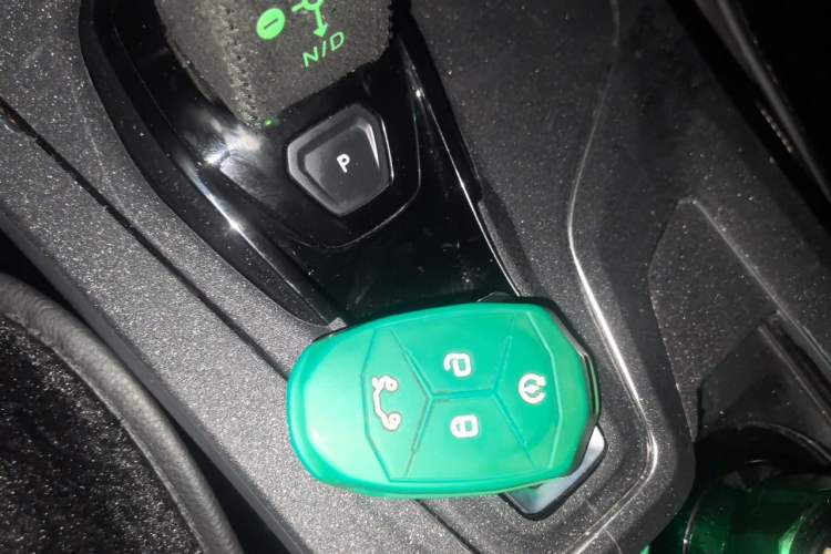 Used Lynk & Co 01 2019 2.0T Two-Wheel-Drive Pro Version China VI Standard Vehicle Key