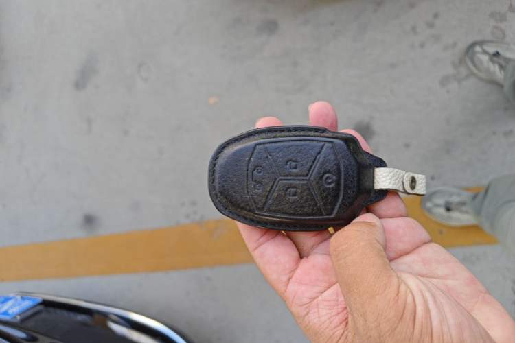 Used Lynk & Co 01 2019 2.0T Two-Wheel-Drive Pro Version China VI Standard Vehicle Key