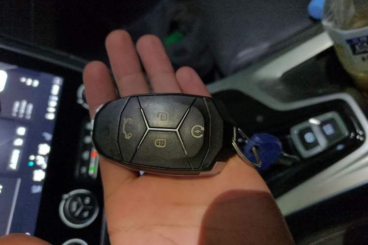 Used Lynk & Co 01 2019 2.0T Two-Wheel-Drive Pro Version China V Standard Vehicle Key