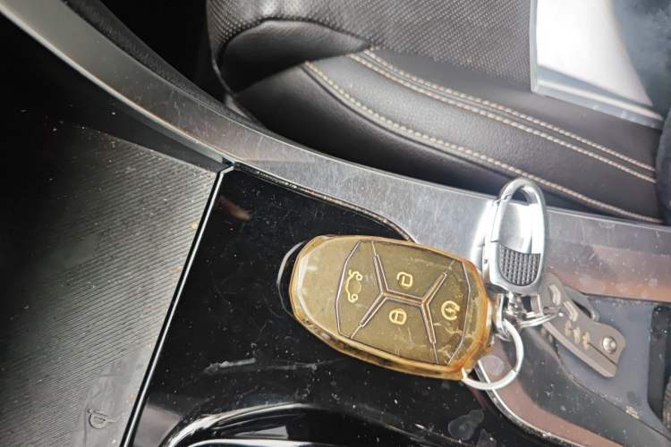 Used Lynk & Co 01 2019 2.0T Two-Wheel-Drive Pro Version China VI Standard Vehicle Key