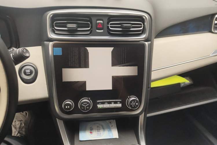 Used Lynk & Co 01 2019 2.0T Two-Wheel Drive Zhaopu Version China V Standard Audio And AC Panel