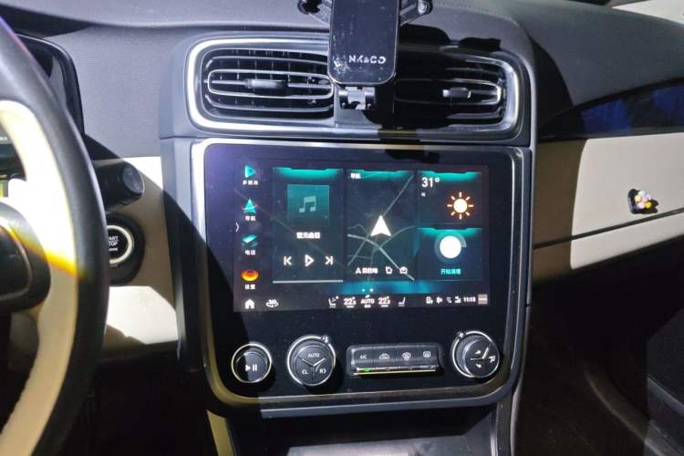 Used Lynk & Co 01 2019 2.0T Two-Wheel Drive Zhaopu Version China V Standard Audio And AC Panel