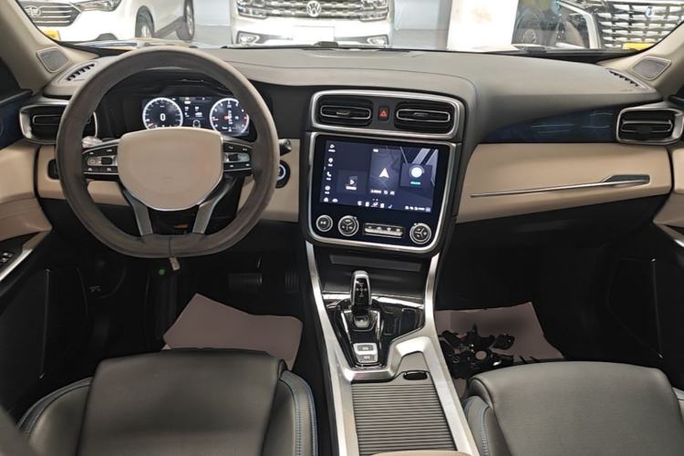 Used Lynk & Co 01 2019 2.0T Two-Wheel Drive Zhaopu Version China VI Standard Center Console