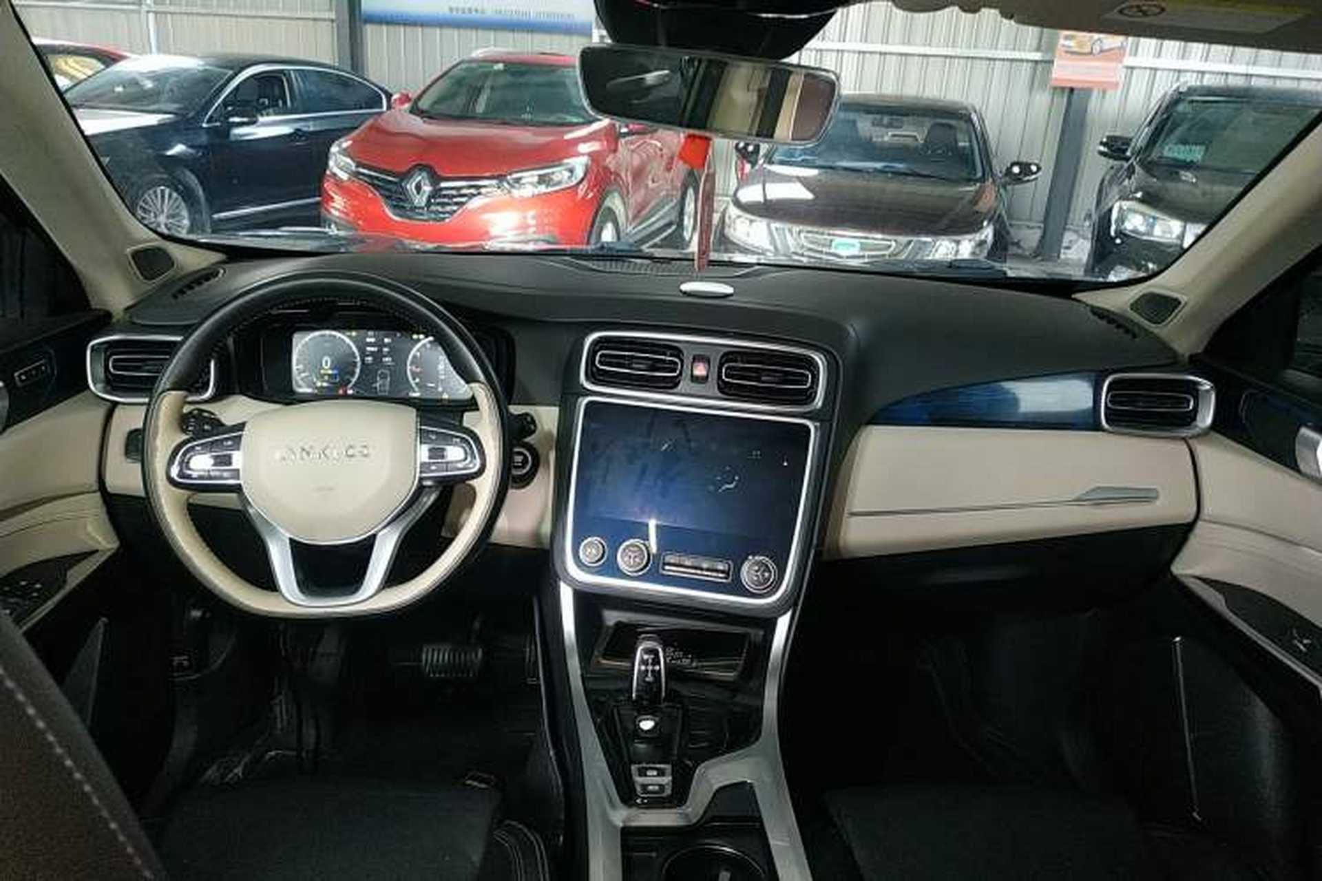 Used Lynk & Co 01 2019 2.0T Two-Wheel Drive Zhaopu Version China VI Standard Center Console
