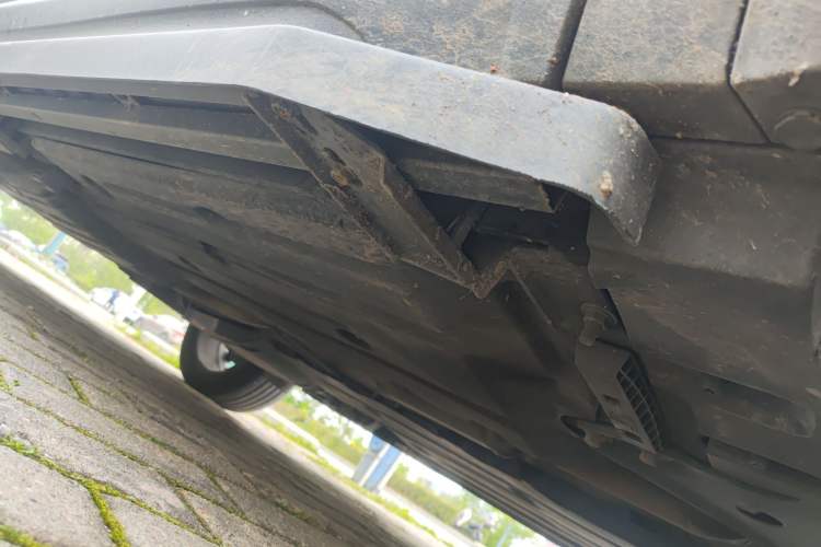 Used Lynk & Co 01 2019 2.0T Two-Wheel Drive Zhaopu Version China VI Standard Chassis Front Right