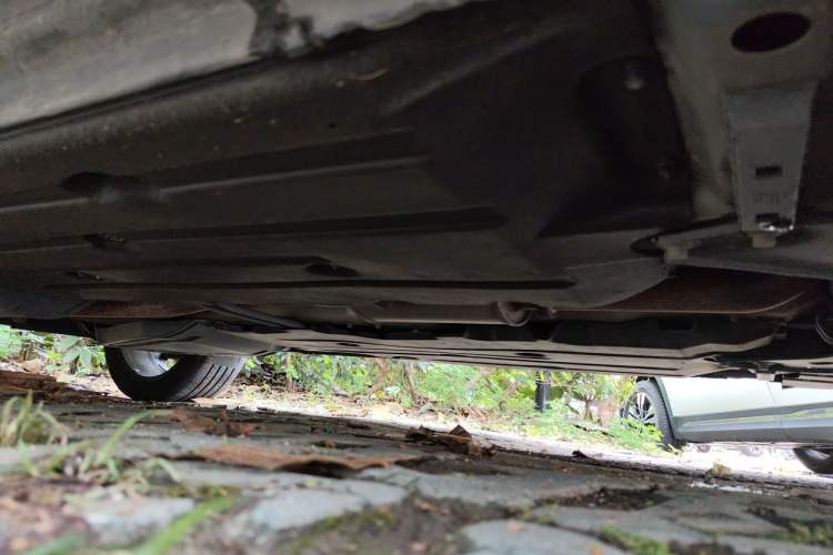 Used Lynk & Co 01 2019 2.0T Two-Wheel Drive Zhaopu Version China V Standard Chassis Front Right
