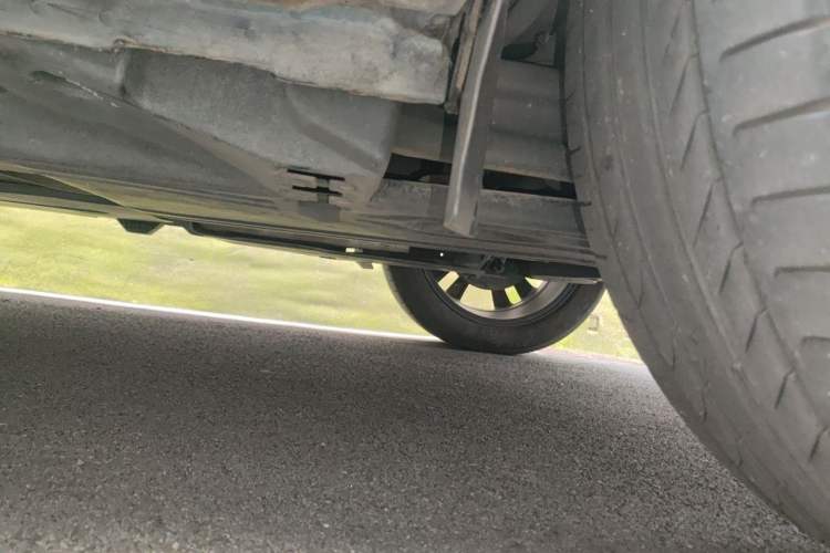 Used Lynk & Co 01 2019 2.0T Two-Wheel Drive Zhaopu Version China VI Standard Chassis Rear Left