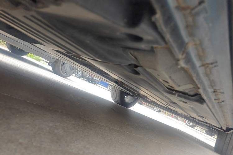 Used Lynk & Co 01 2019 2.0T Two-Wheel Drive Zhaopu Version China VI Standard Chassis Rear Right