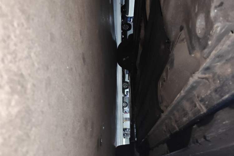 Used Lynk & Co 01 2019 2.0T Two-Wheel Drive Zhaopu Version China VI Standard Chassis Rear Right