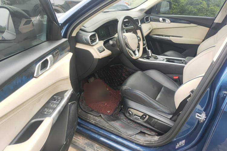 Used Lynk & Co 01 2019 2.0T Two-Wheel Drive Zhaopu Version China VI Standard Driver Seat