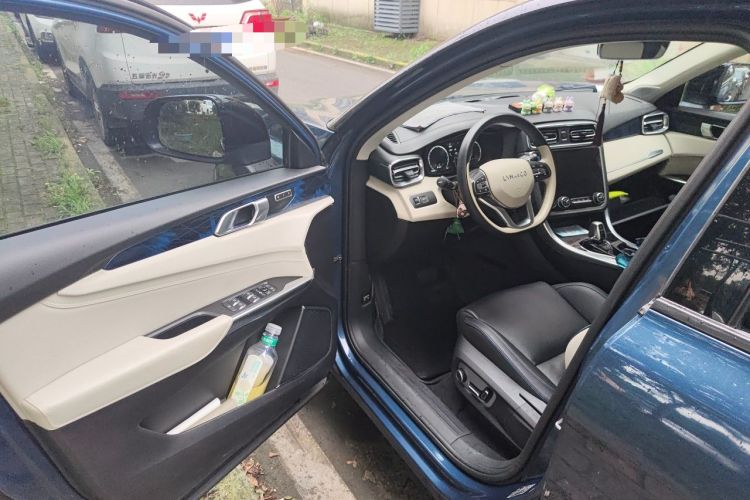Used Lynk & Co 01 2019 2.0T Two-Wheel Drive Zhaopu Version China V Standard Driver Seat