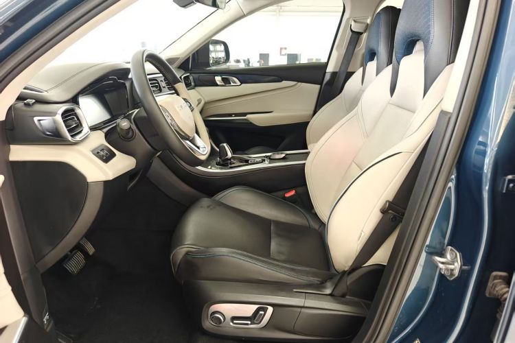 Used Lynk & Co 01 2019 2.0T Two-Wheel Drive Zhaopu Version China VI Standard Driver Seat