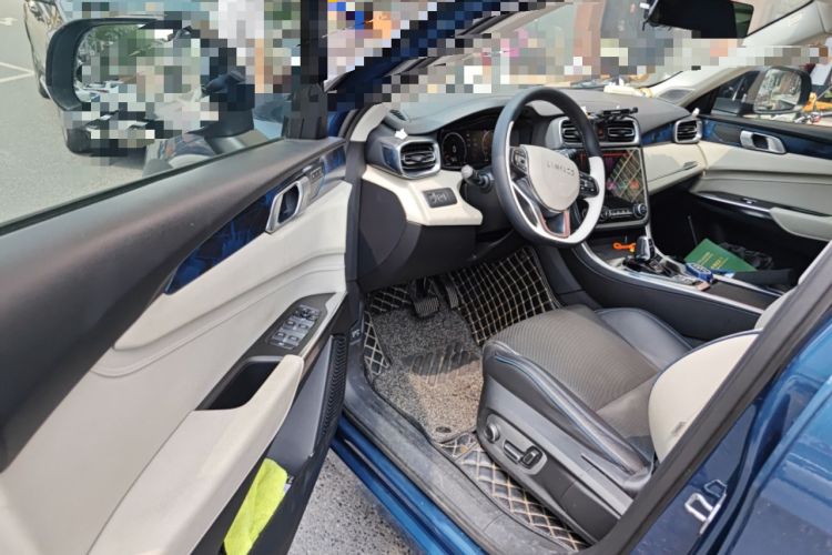 Used Lynk & Co 01 2019 2.0T Two-Wheel Drive Zhaopu Version China VI Standard Driver Seat