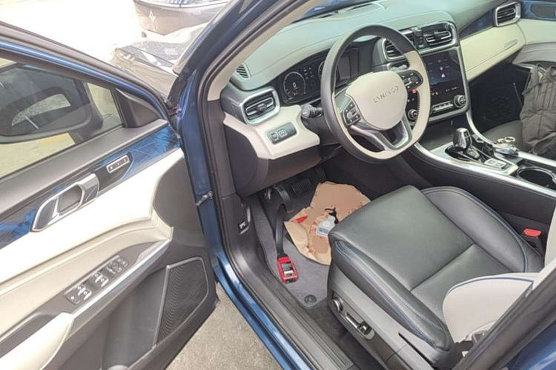 Used Lynk & Co 01 2019 2.0T Two-Wheel Drive Zhaopu Version China V Standard Driver Seat